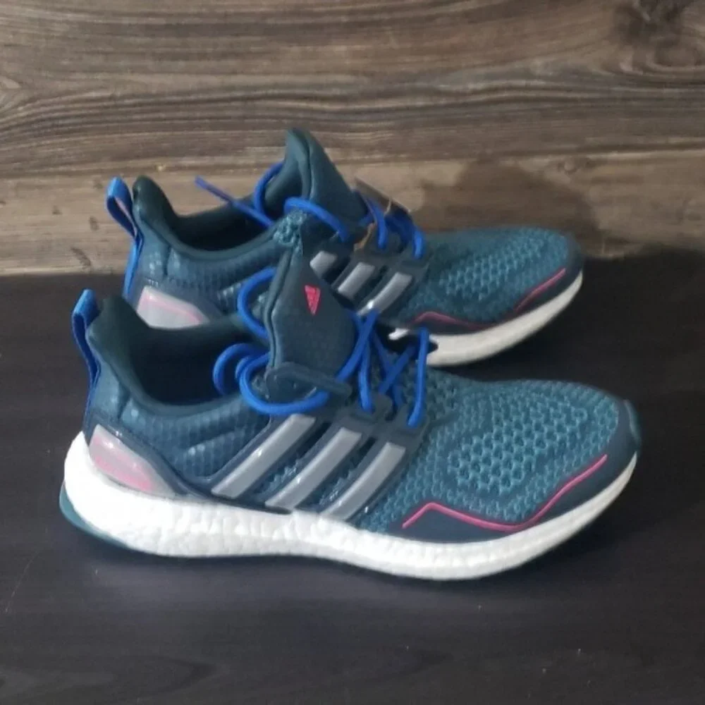 New Adidas Ultraboost 1.0 Womens Teal Blue Running Sneakers‎ Size 6.5 Training